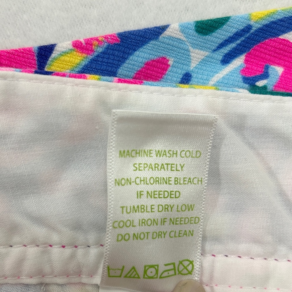 Lily Pulitzer Callahan Short Size 2 - Picture 14 of 17